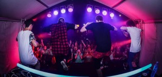 Divine Our Destiny | Hit 105 Concert @ Eat Street Markets