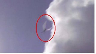 Do you believe in Angels? The Camera man recorded it!
